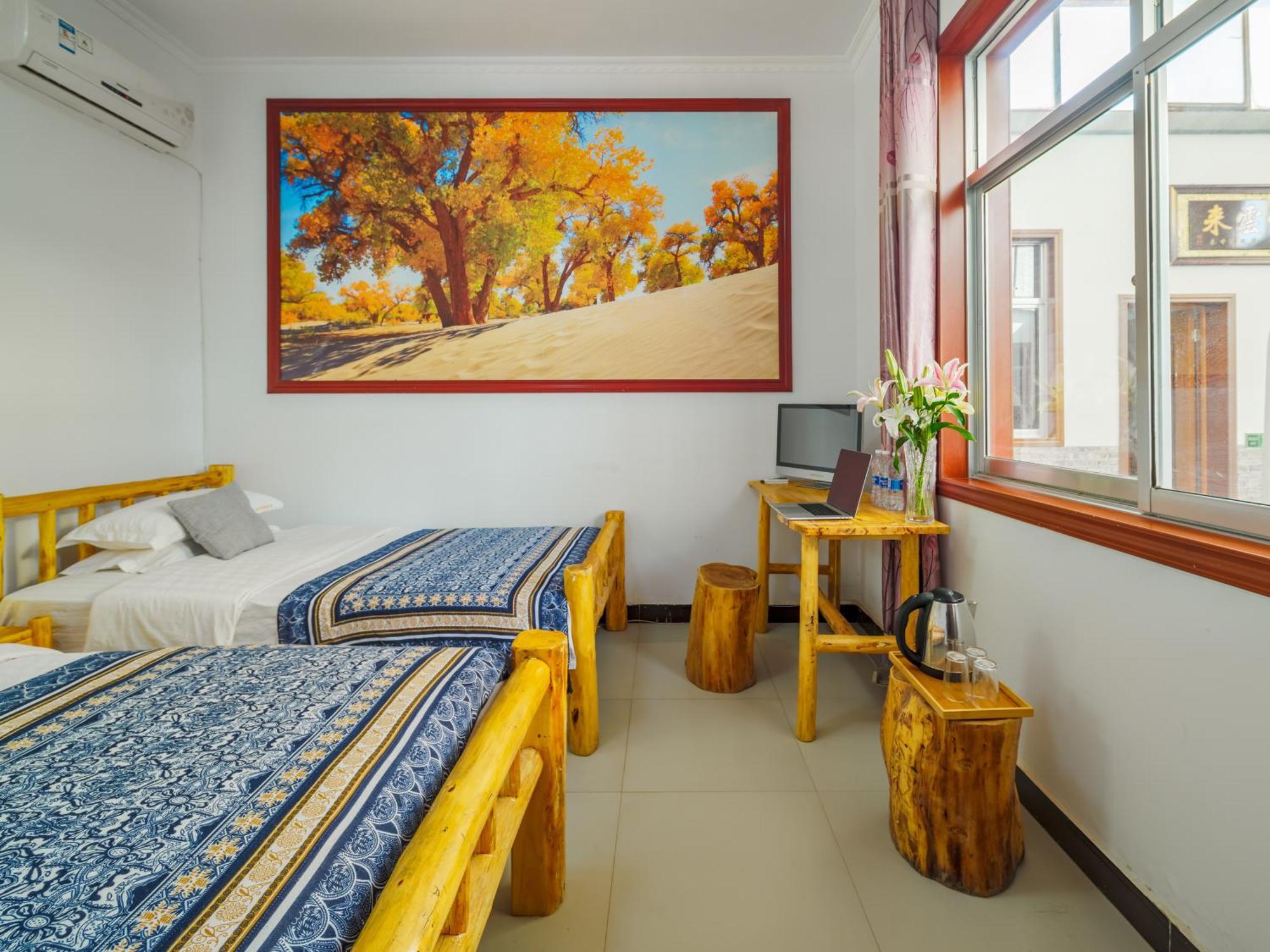 Dunhuang Hu Yang Inn エクステリア 写真